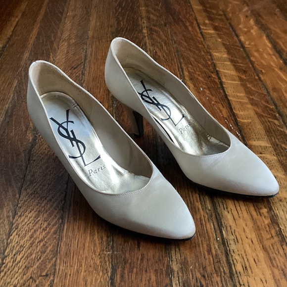 Vintage YSL Heels Size 5 - Picture 3 of 11